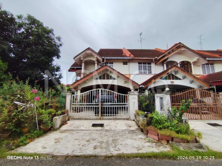 Terrace House For Auction at Taman Bukit Dahlia