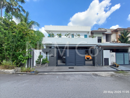 Terrace House For Auction at Taman Wawasan