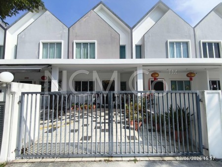 Terrace House For Auction at Eco Forest