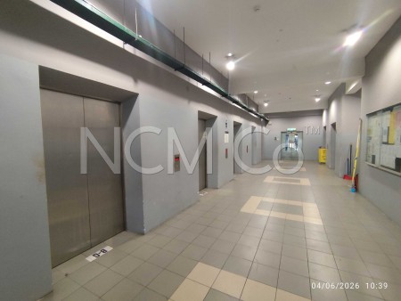 Apartment for Auction