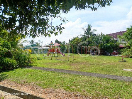 Terrace House for Auction