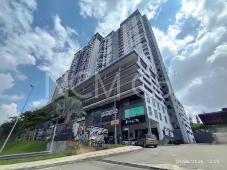 Apartment For Auction at Silk Residence
