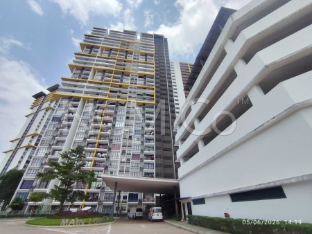 Condo For Auction at Oasis 2 Residence