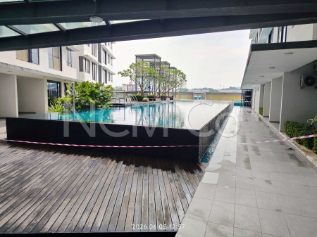 Serviced Residence for Auction