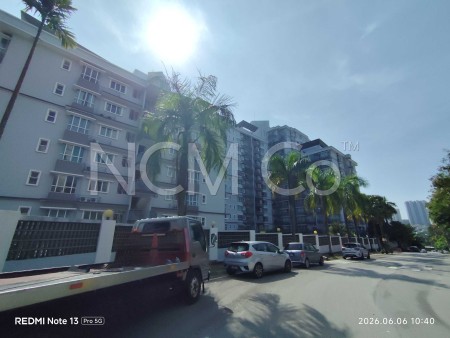 Apartment For Auction at Rosvilla