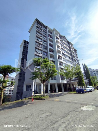 Apartment for Auction