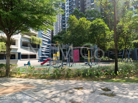 Condo for Auction