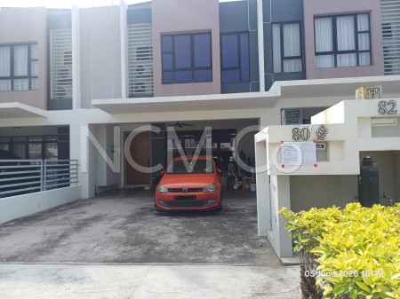 Terrace House For Auction at Maple Residence