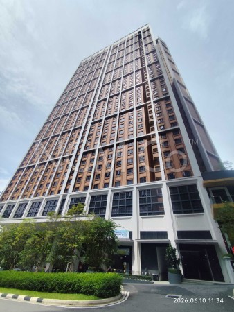 Serviced Residence For Auction at D'Vine Residences