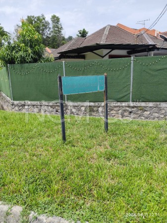 Terrace House for Auction