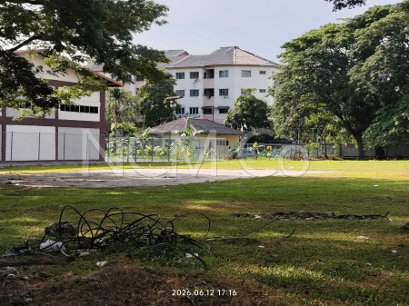 Terrace House for Auction