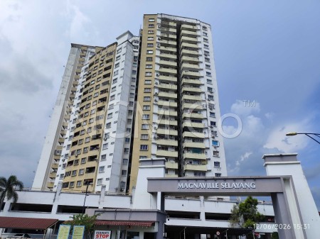 Condo For Auction at Magna Ville