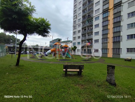 Apartment for Auction