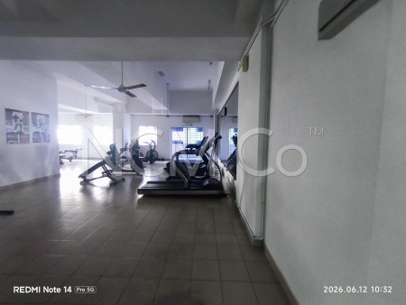 Apartment for Auction