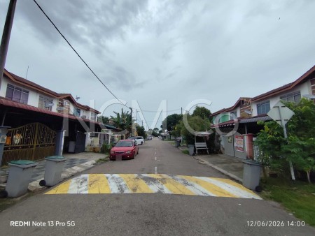 Terrace House for Auction