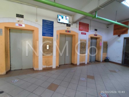 Apartment for Auction