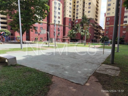 Apartment For Auction at Mentari Court 1