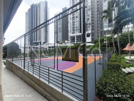 Apartment for Auction