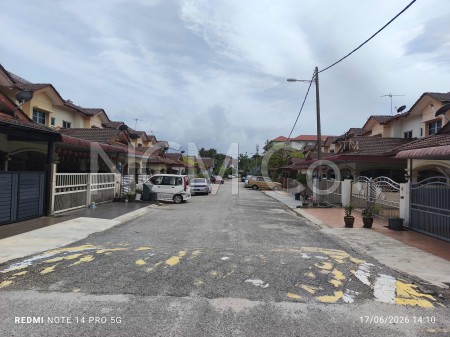 Terrace House for Auction