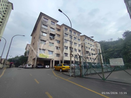 Apartment For Auction at Pangsapuri Damai Mewah