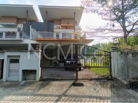 Terrace House For Auction at Taman Desa Kenanga 2