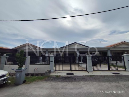 Terrace House For Auction at Taman Merdeka