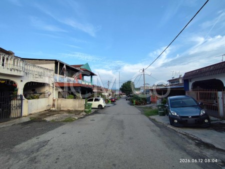 Terrace House for Auction