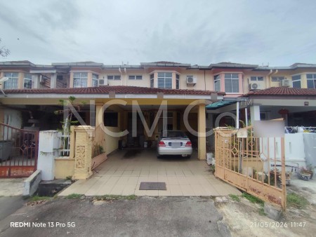 Terrace House For Auction at Taman Merak Mas
