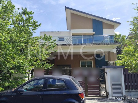 Bungalow House For Auction at Taman Sri Rambai