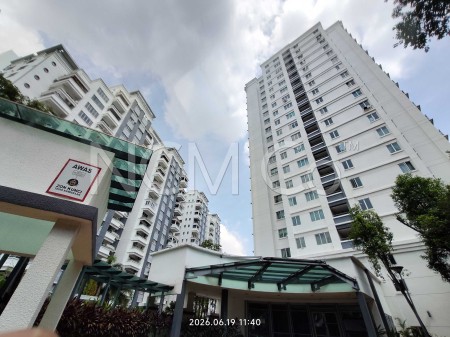 Serviced Residence For Auction at Perdana Emerald Condominium