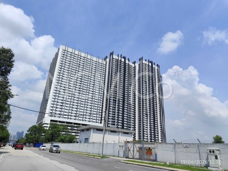 Serviced Residence For Auction at Lakeville Residence