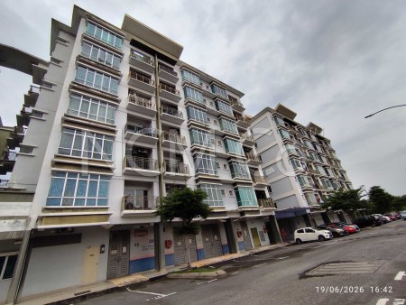 Apartment For Auction at Damai Apartment