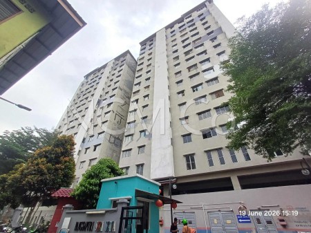 Apartment For Auction at Pangsapuri Seri Setia
