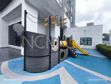 Condo for Auction
