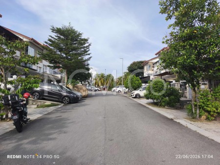 Terrace House for Auction