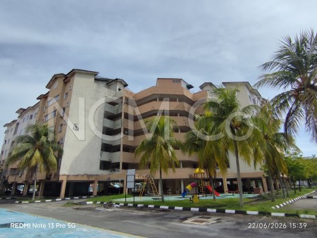 Apartment for Auction