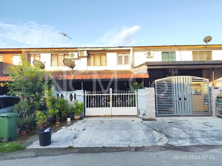 Terrace House For Auction at Taman Sri Wani