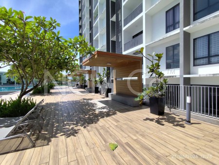 Serviced Residence for Auction