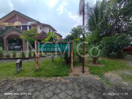 Terrace House for Auction
