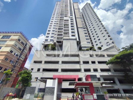 Apartment For Auction at Symphony Heights