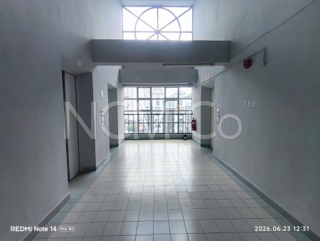 Condo for Auction