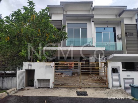 Terrace House For Auction at Taman Kajang Perdana