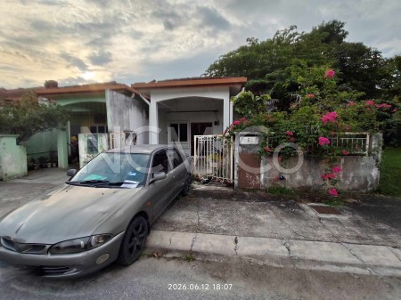 Terrace House For Auction at Kampung Lombong