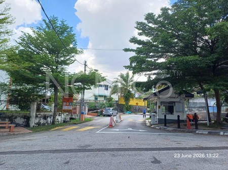 Terrace House for Auction