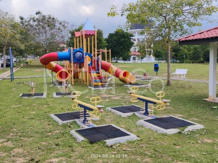 Terrace House For Auction at Taman Kelubi Idaman