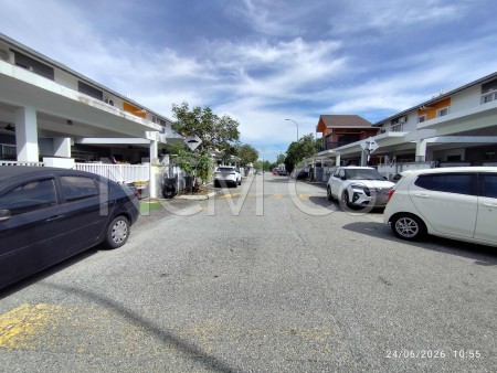 Terrace House for Auction