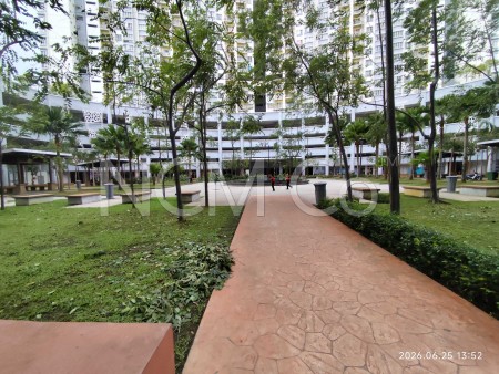 Apartment for Auction