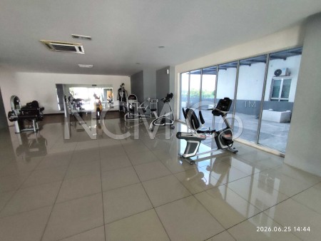Serviced Residence for Auction