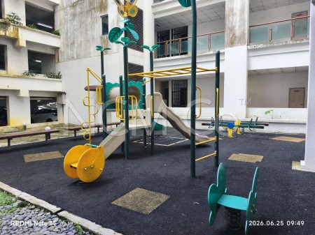 Serviced Residence for Auction