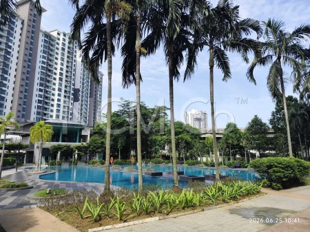 Condo for Auction